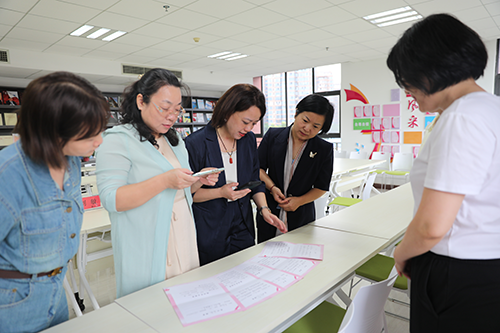 株洲市妇联朱新艳一行到我院调研职业院校妇联工作